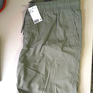 HM XL Olive Drawstring Casual Chino Shorts